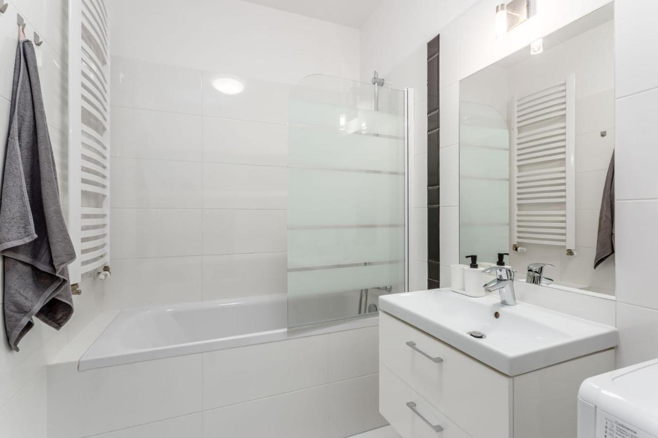 Chill Apartments Mokotow Business Center Warsawa Bagian luar foto