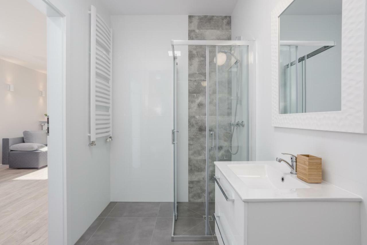 Chill Apartments Mokotow Business Center Warsawa Bagian luar foto